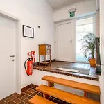 Ferienhaus In Near Town Center *