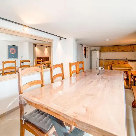 Holiday home Beautiful In With A Terrace Huy