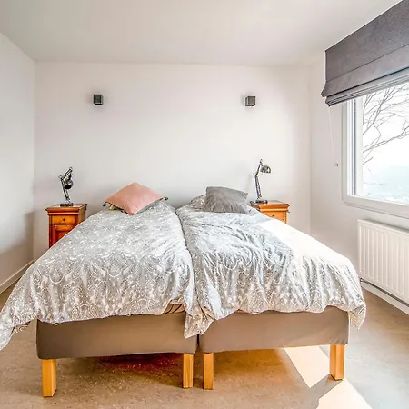 In Near Town Center Holiday home Huy