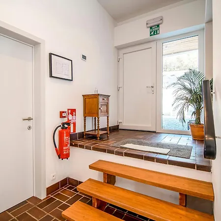 Ferienhaus In Near Town Center *