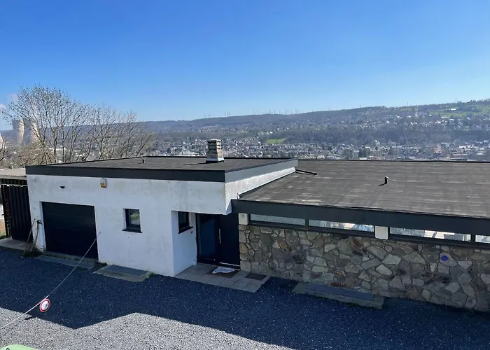 In Near Town Center Huy