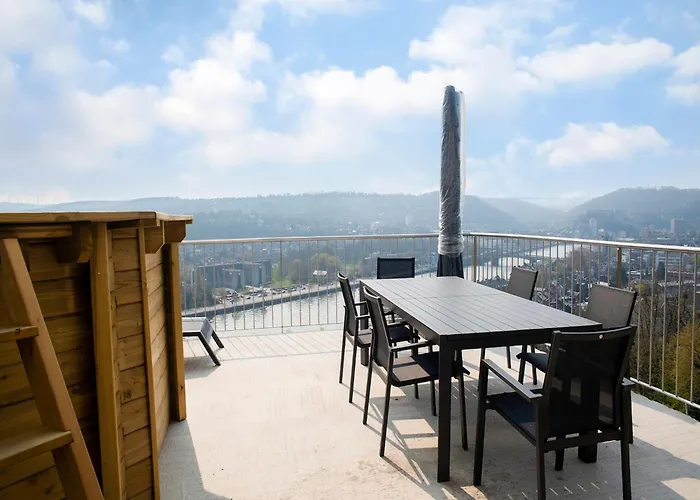 Vakantiehuis In Near Town Center *