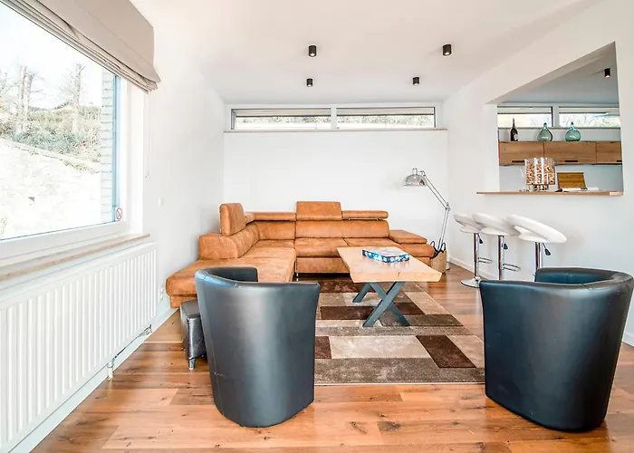 In Near Town Center Huy